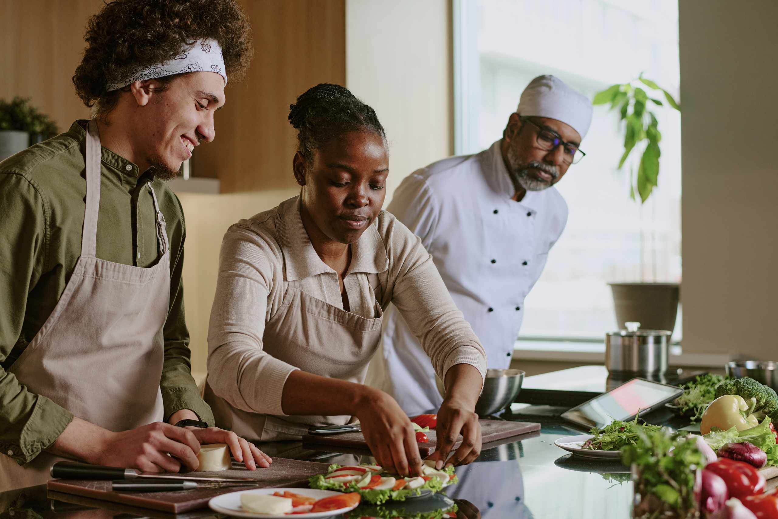 How to Practice Knife Skills Without Feeling Overwhelmed
